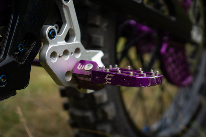 Surron / E-Ride Fußrasten Tieferlegung